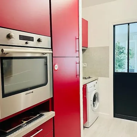 25m2, 4 Pers Cosy, Design, Avec Parking Prive Διαμέρισμα