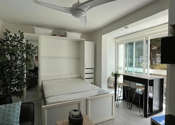 Апартаменты 25m2, 4 Pers Cosy, Design, Avec Parking Prive *