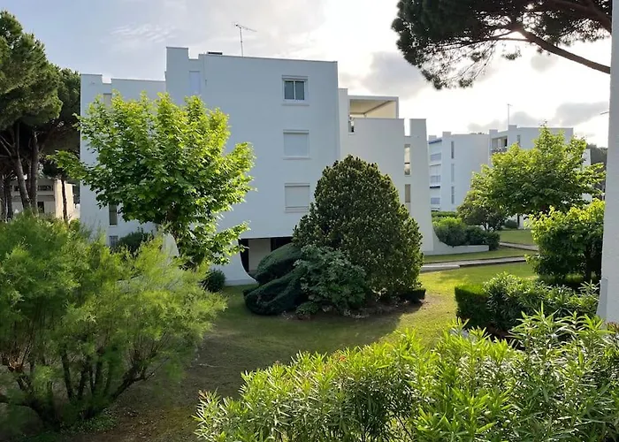 25m2, 4 Pers Cosy, Design, Avec Parking Prive *